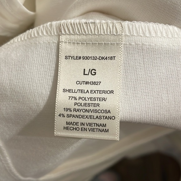 HAVE Los Angeles White Lab Coat - Picture 10 of 10